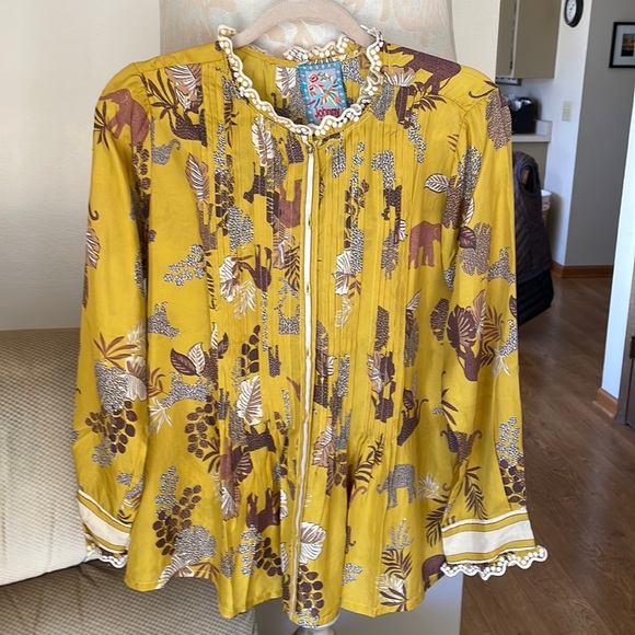 Johnny Was Tops - Johnny was mustard blouse